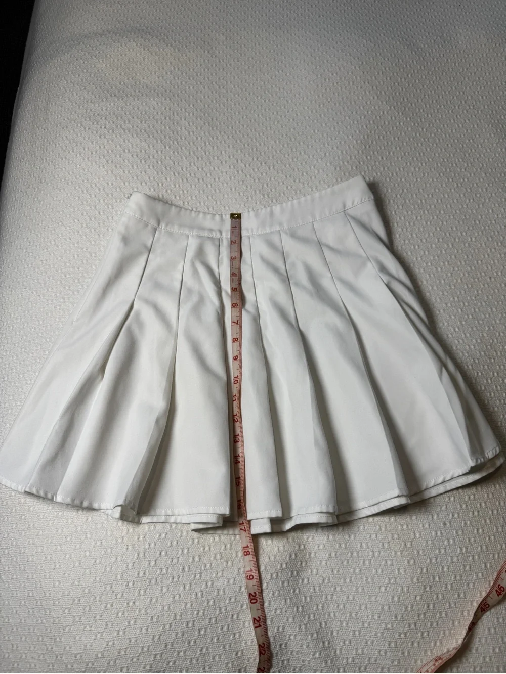 SHEIN White Pleated Circle Skater Mini Skirt Size 6 Medium